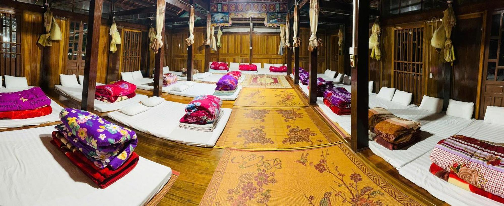 Bac Son Homestay *